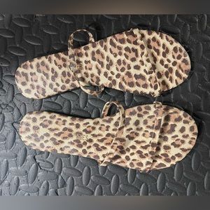 TKEES® Gemma Leather Sandals in Leopard Print